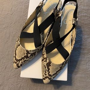 Jessica Simpson Lurina Peyton print flat